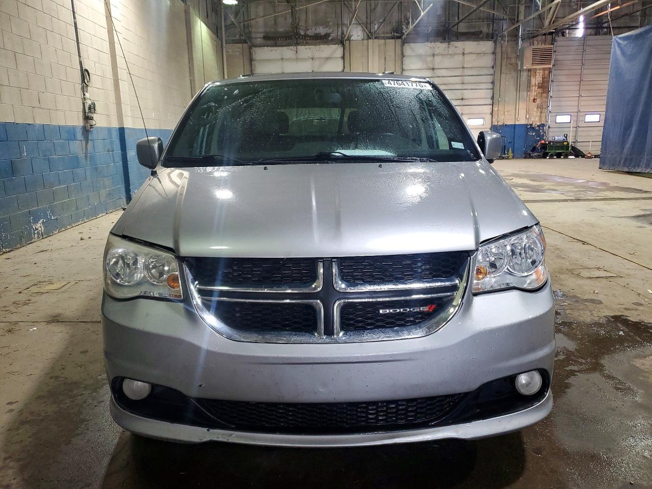 2016 Dodge Grand Caravan Sxt - zdjęcie 5