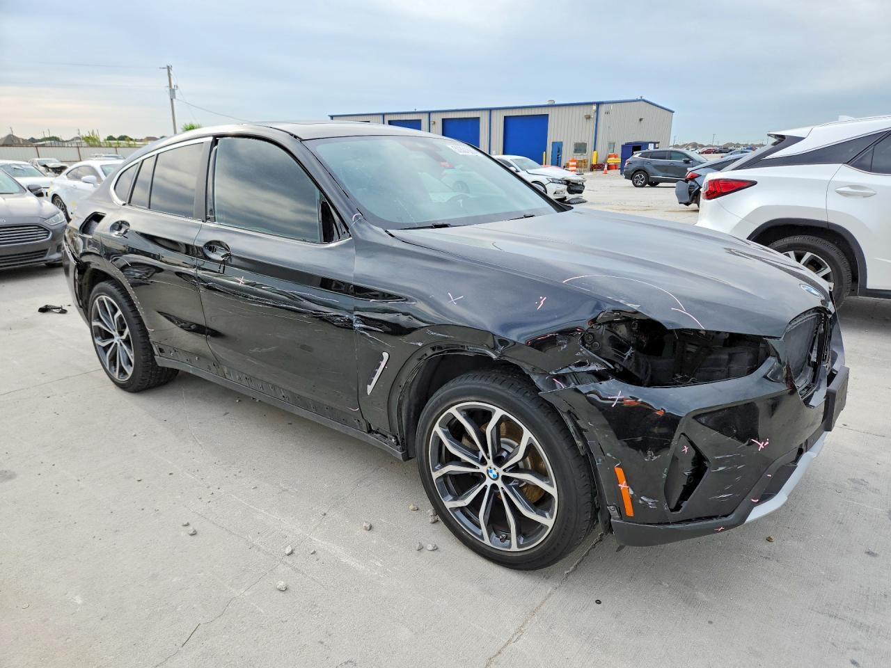 2022 BMW X4 xDrive30I - zdjęcie 4