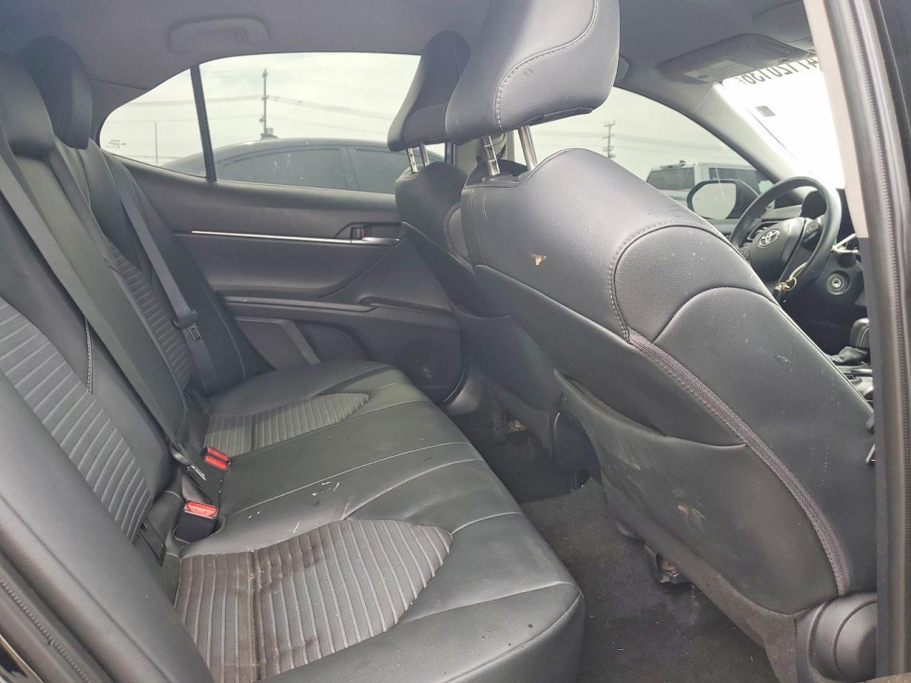 2024 Toyota Camry Se - zdjęcie 19