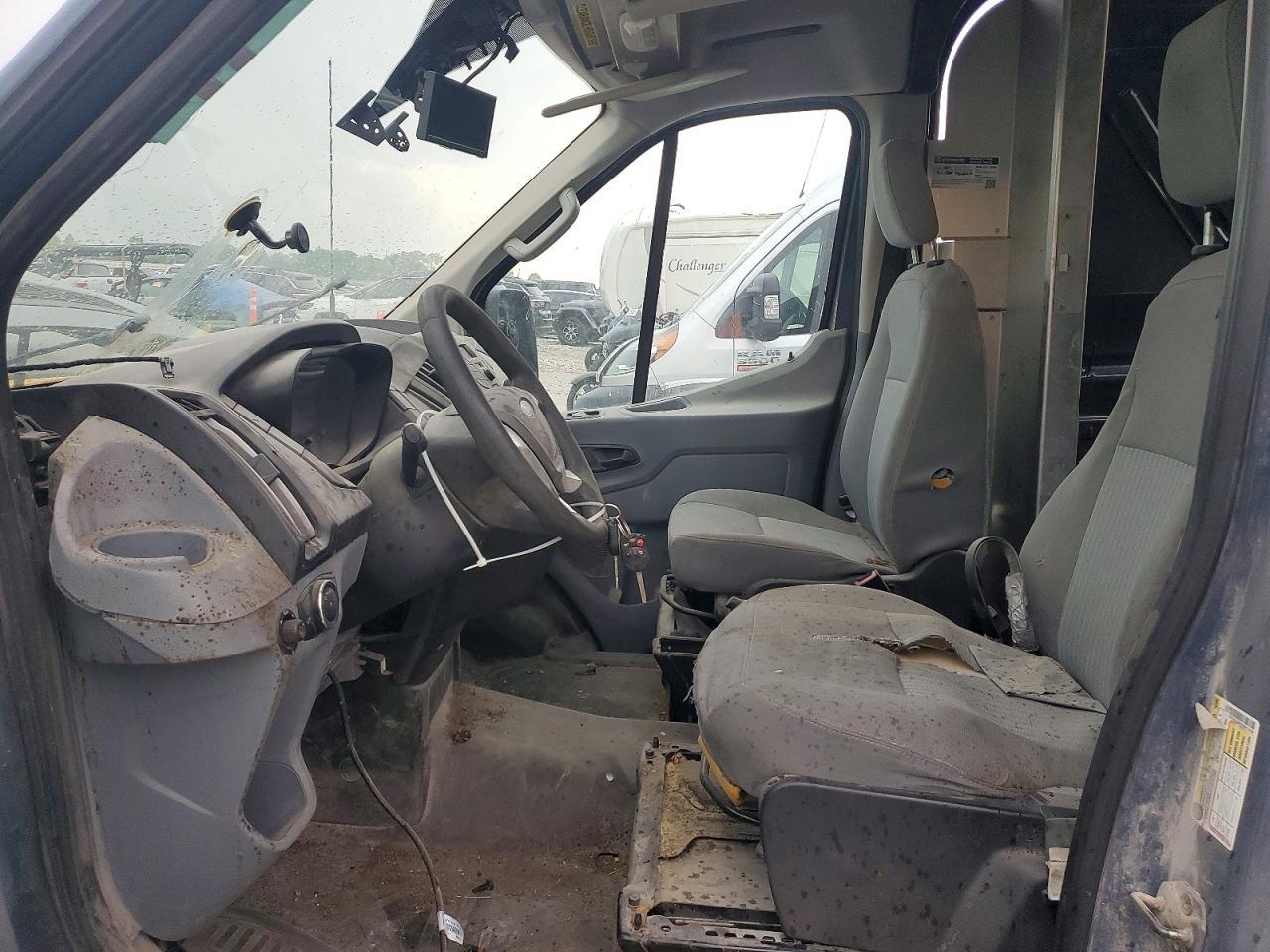 2019 Ford Transit T-250 - zdjęcie 7