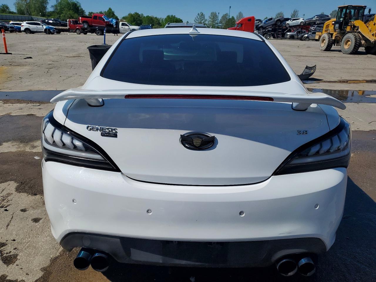 2015 Hyundai Genesis Coupe 3.8 Ultimate - zdjęcie 6