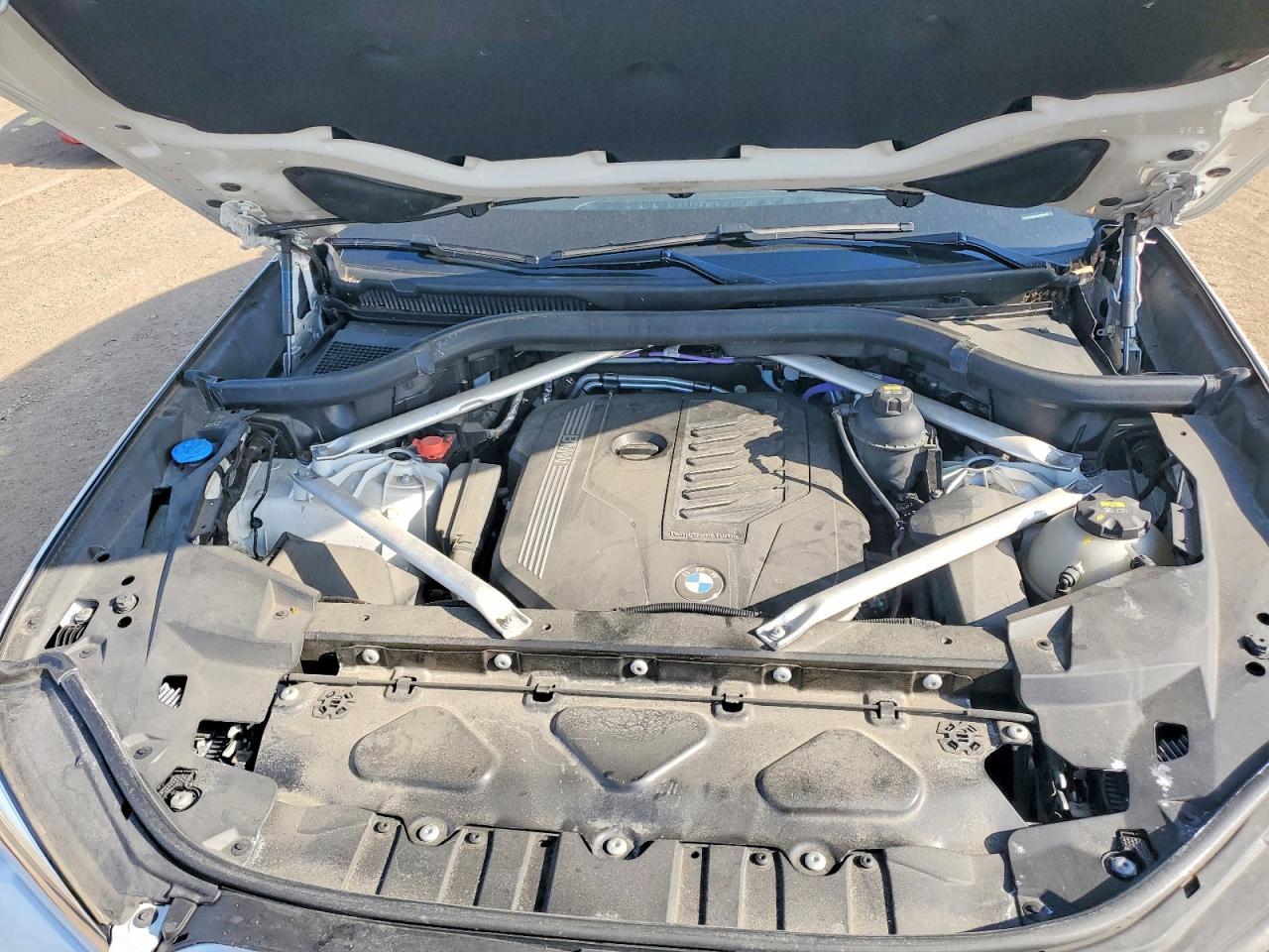2021 BMW X6 xDrive40I - zdjęcie 12