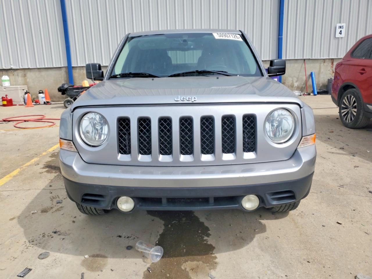 2016 Jeep Patriot Latitude - zdjęcie 5