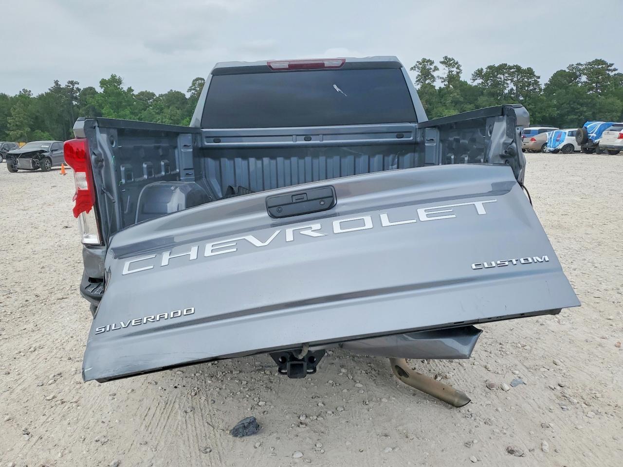 2022 Chevrolet Silverado Ltd K1500 Custom - zdjęcie 6