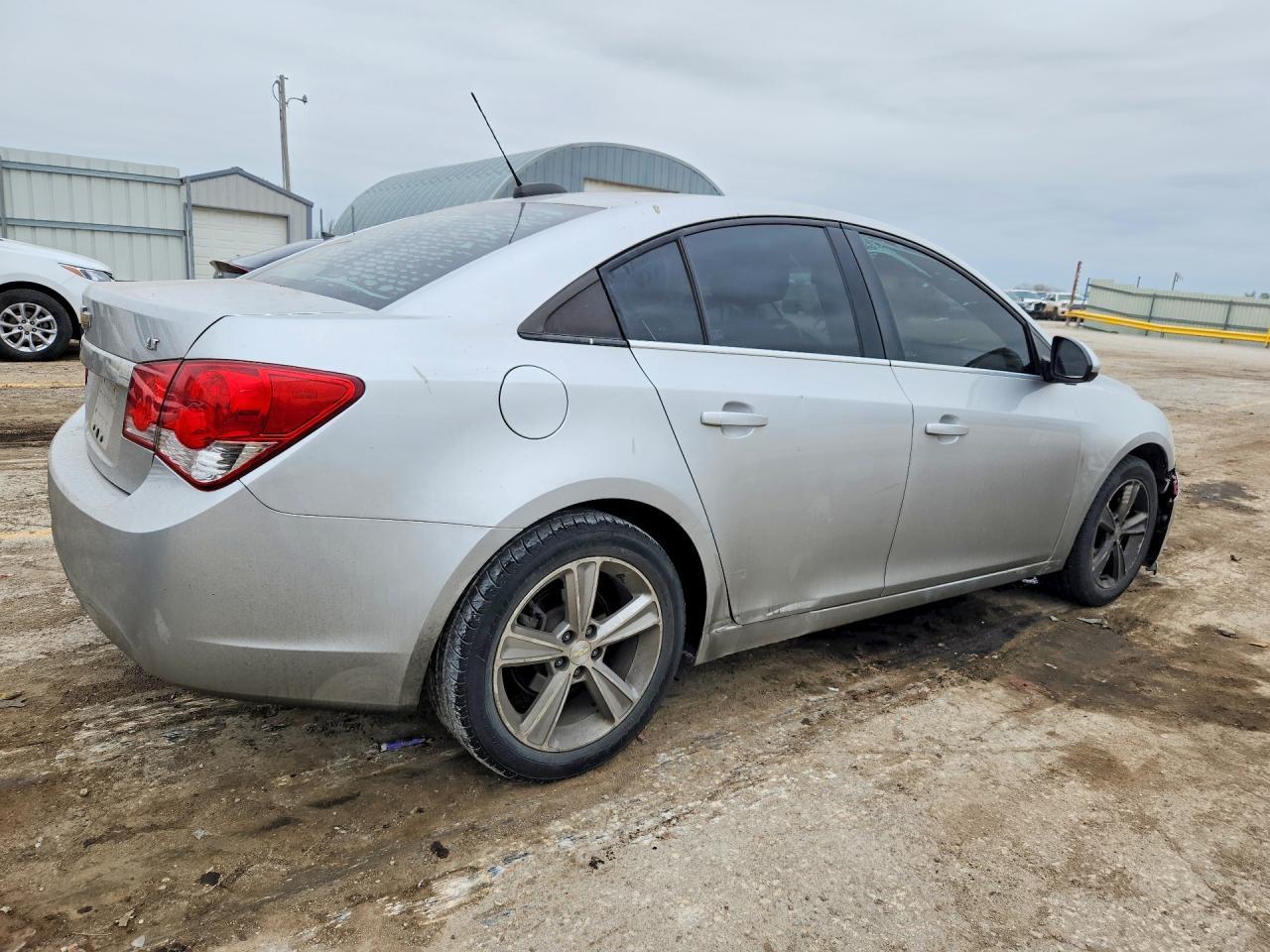 2016 Chevrolet Cruze Limited Lt - zdjęcie 3