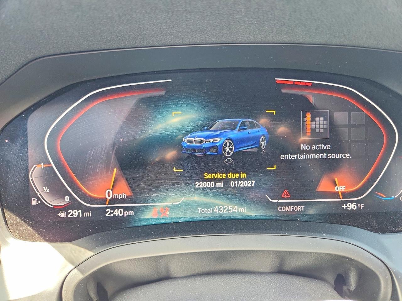 2022 BMW 330Xi - zdjęcie 9