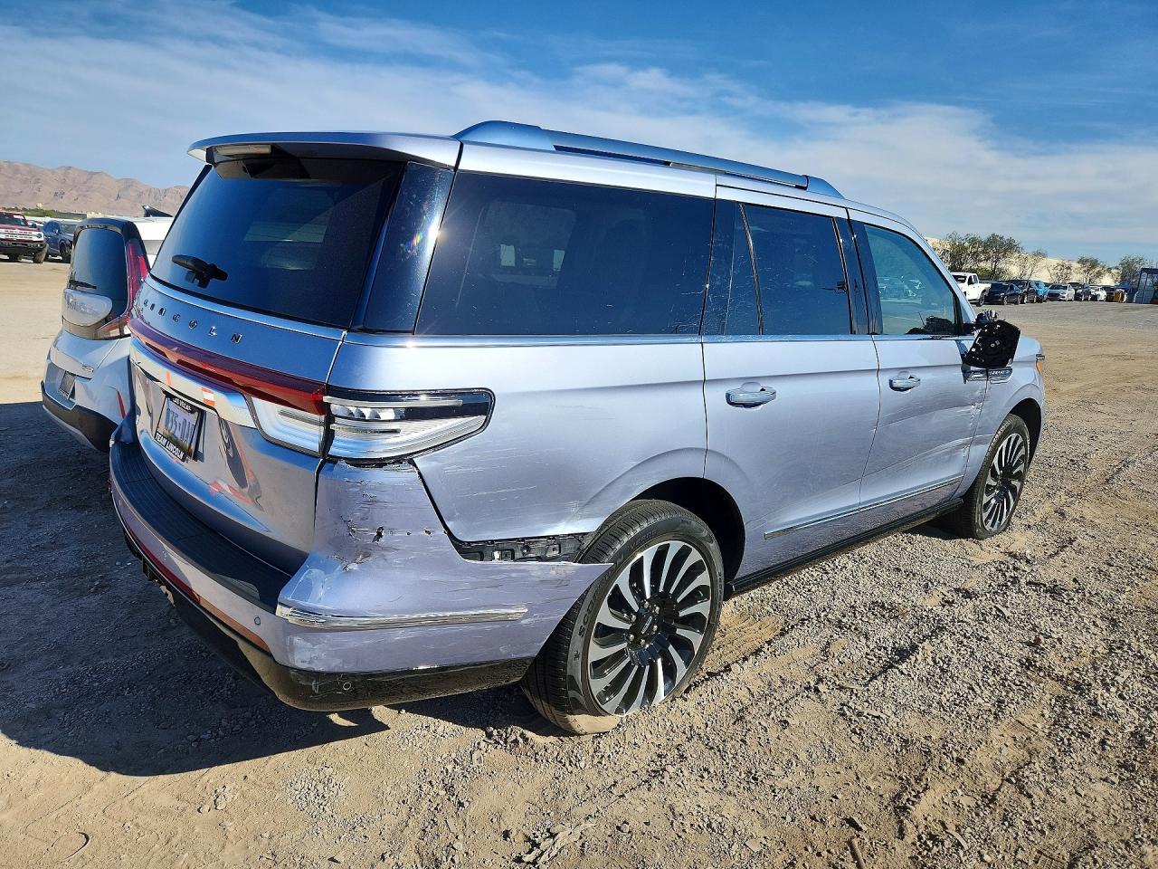 2023 Lincoln Navigator Black Label - zdjęcie 3