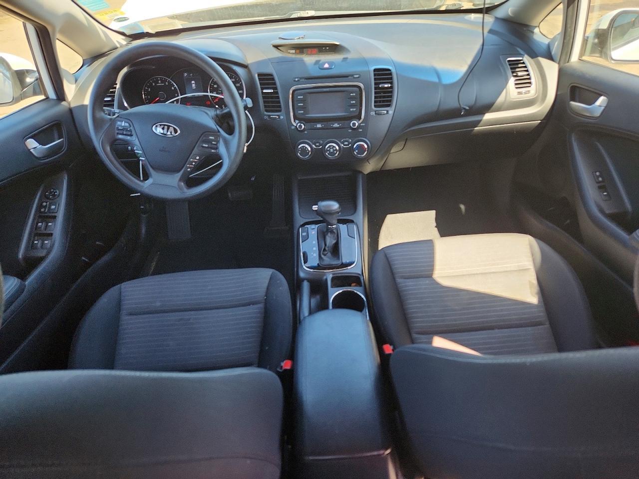 2017 Kia Forte Lx - zdjęcie 8