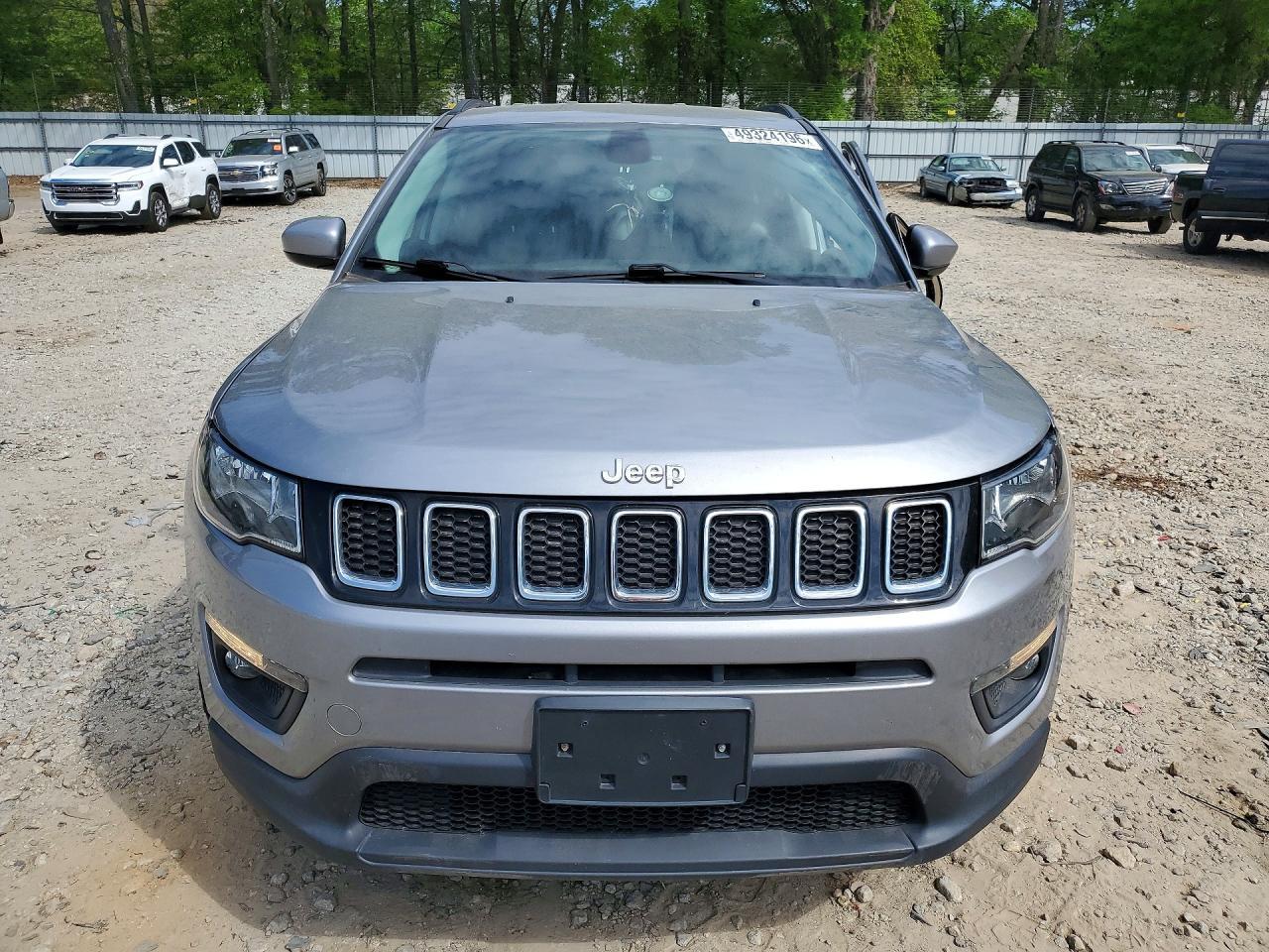2017 Jeep Compass Latitude - zdjęcie 5