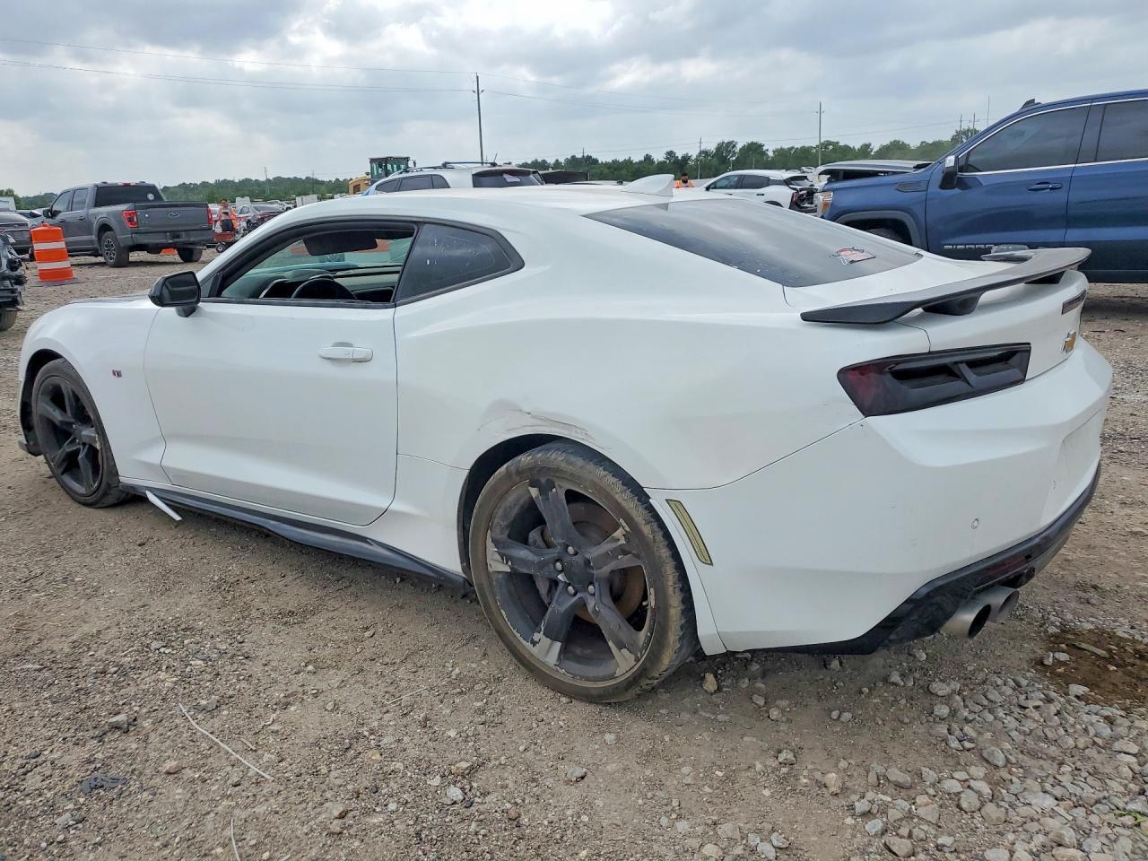 2016 Chevrolet Camaro Ss - zdjęcie 2