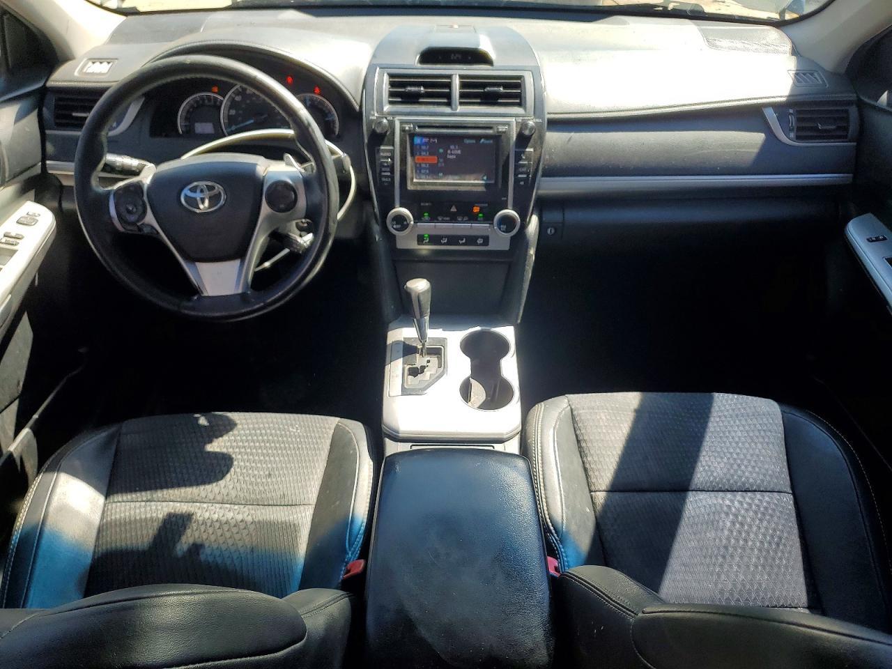 2013 Toyota Camry Se - zdjęcie 8