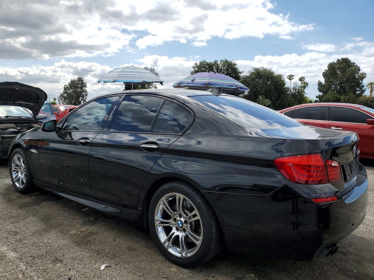 2013 BMW 528 I - zdjęcie 2