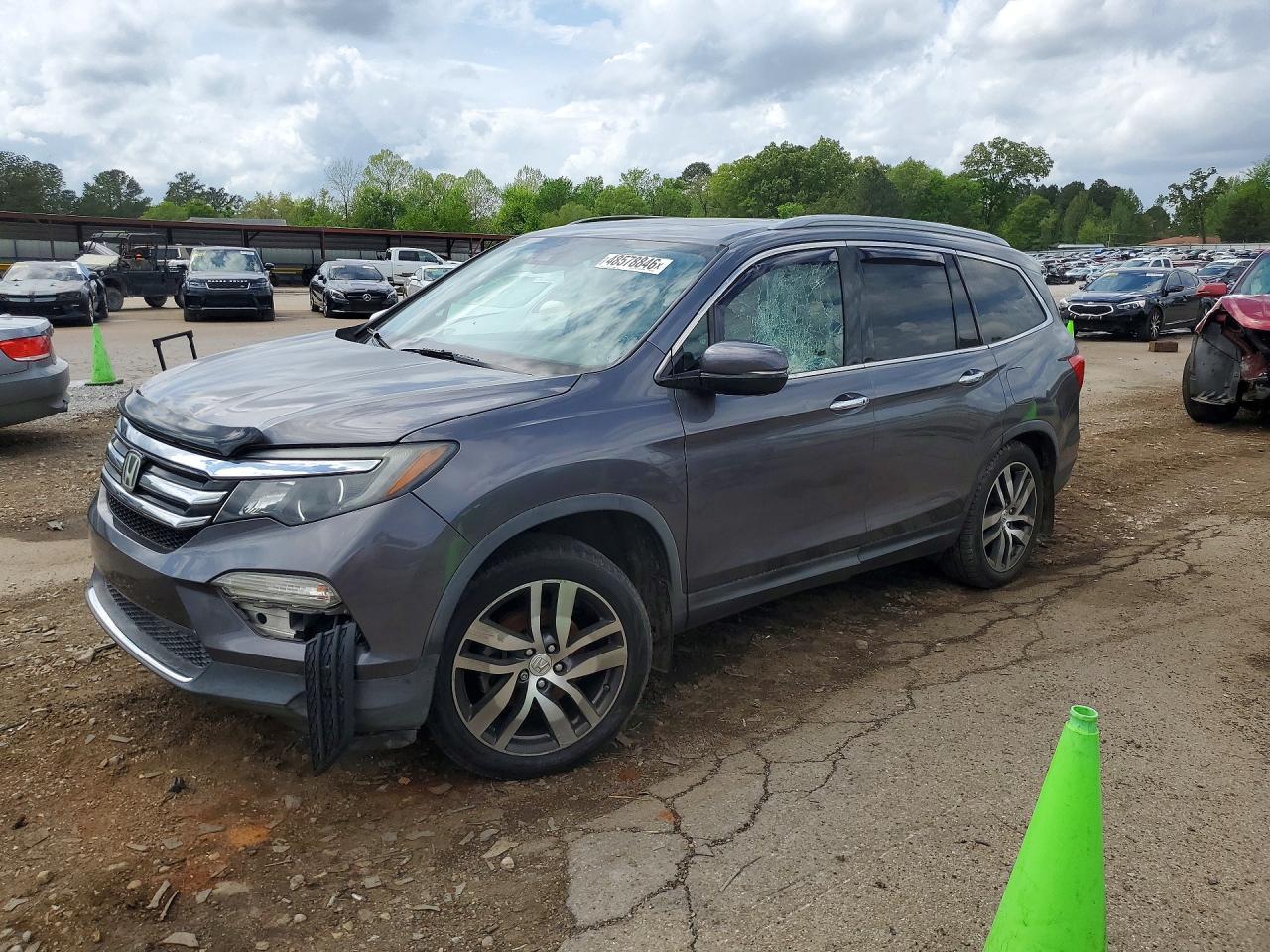 2016 Honda Pilot Touring - zdjęcie główne
