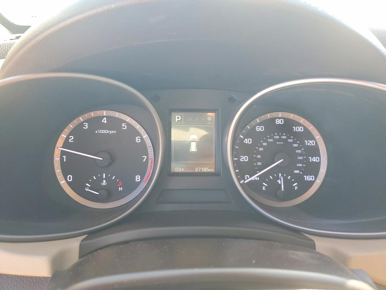 2017 Hyundai Santa Fe Sport 2.4L - zdjęcie 9