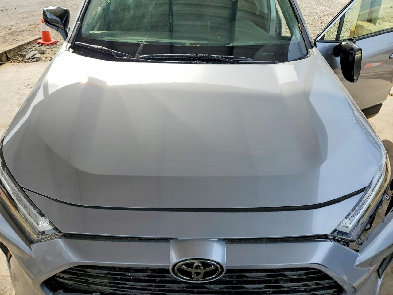 2025 Toyota Rav4 Le - zdjęcie 11