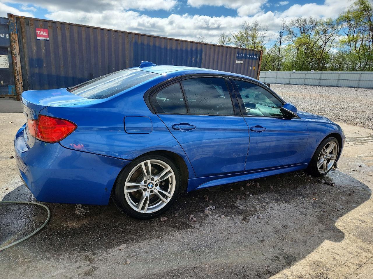 BMW Seria 3 - zdjęcie 3