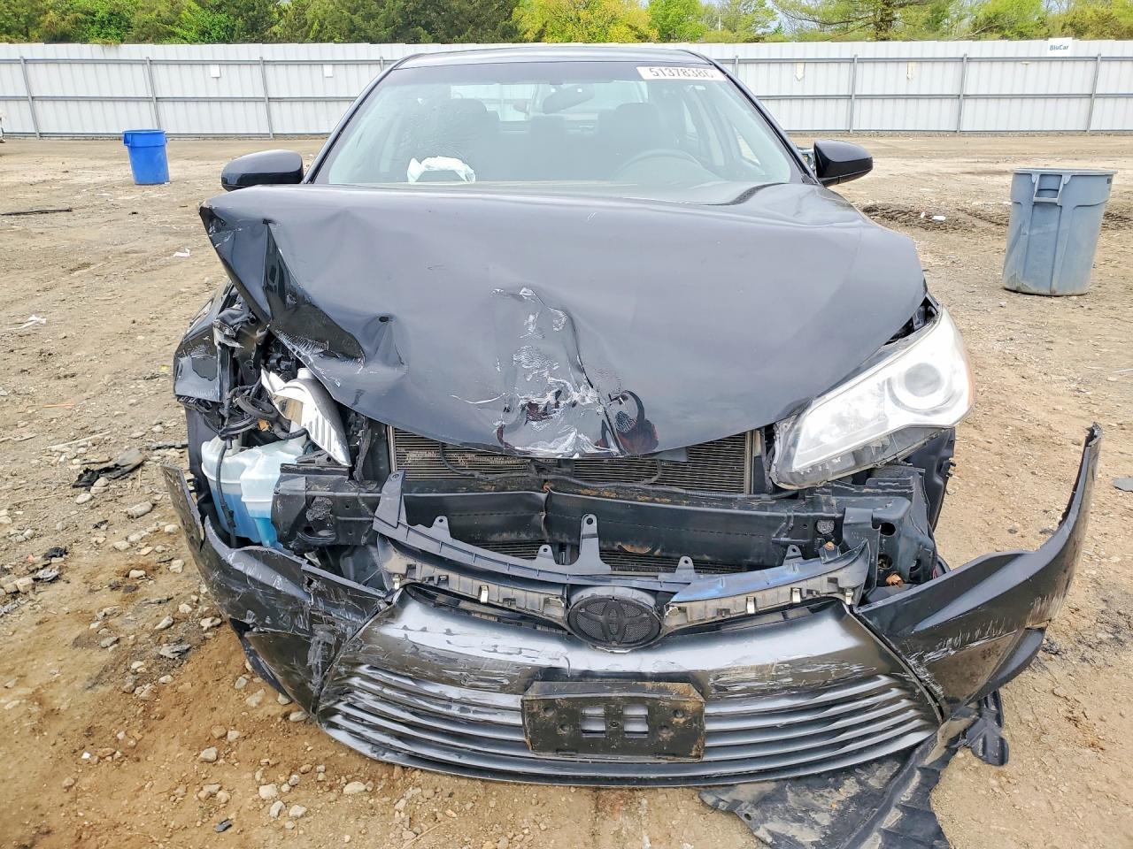 2017 Toyota Camry Le - zdjęcie 5