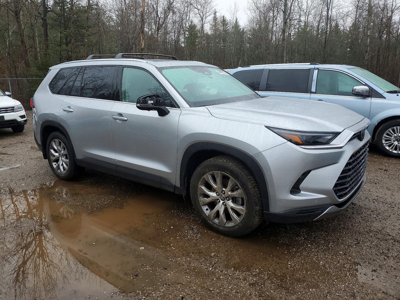 2024 Toyota Grand Highlander Limited - zdjęcie 4