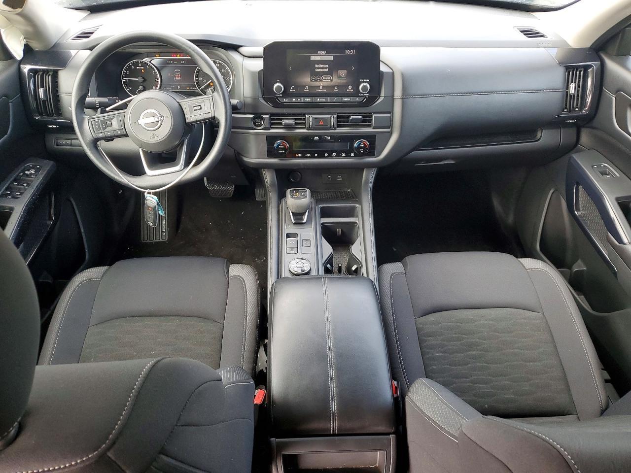 2025 Nissan Pathfinder S - zdjęcie 8