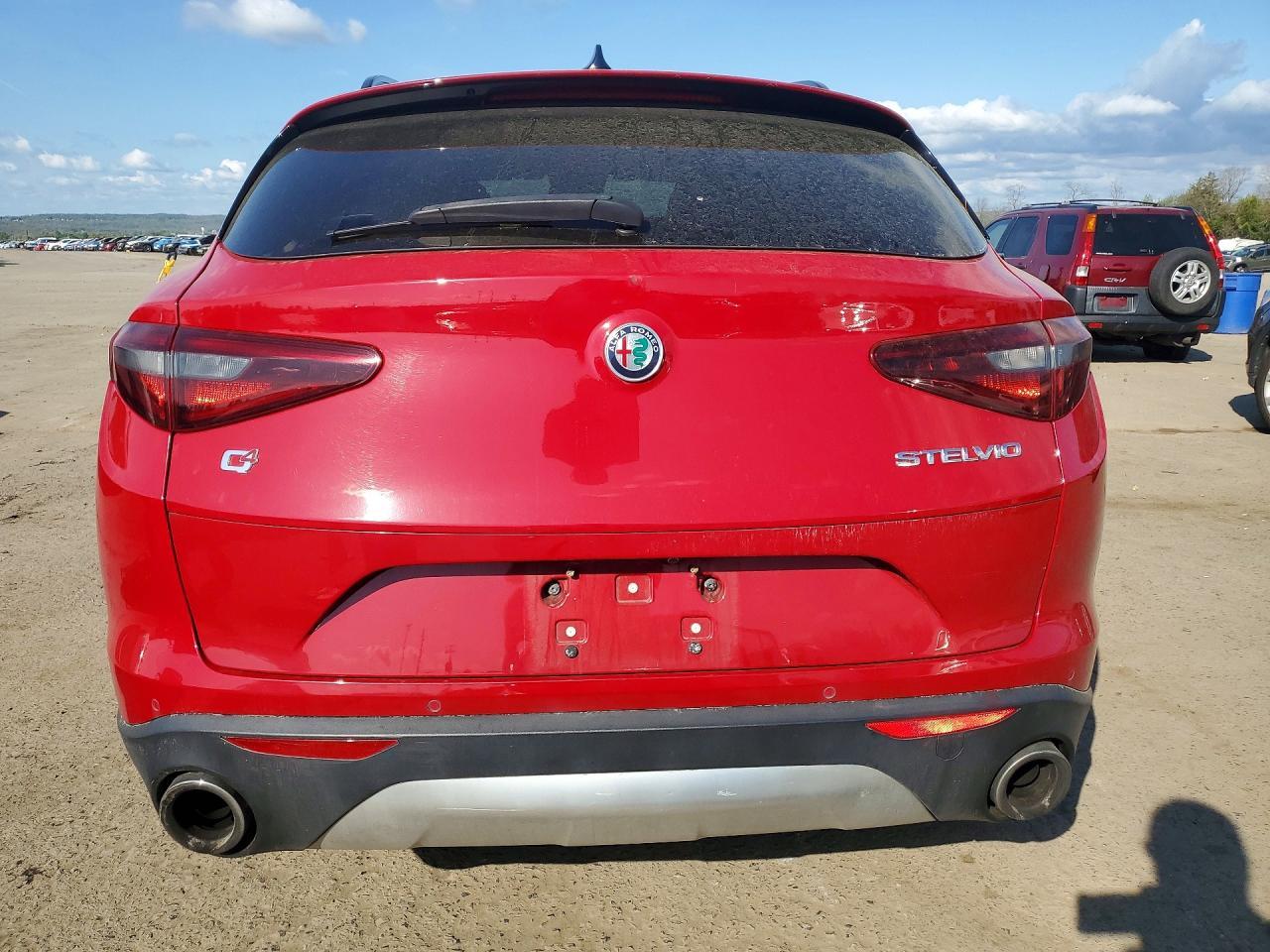 2019 Alfa Romeo Stelvio - zdjęcie 6
