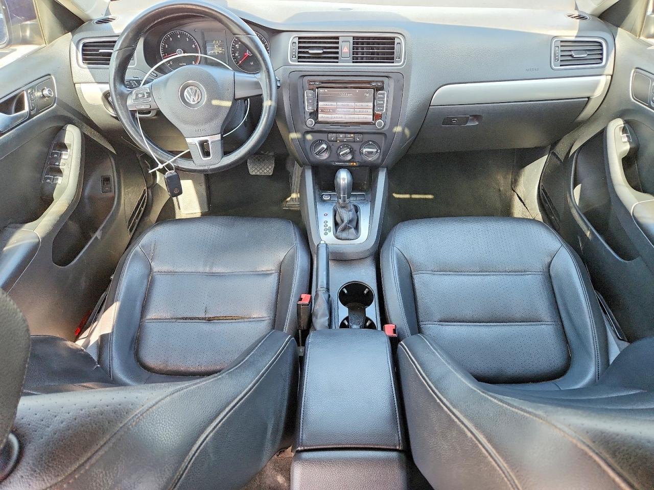 2014 Volkswagen Jetta Se - zdjęcie 8