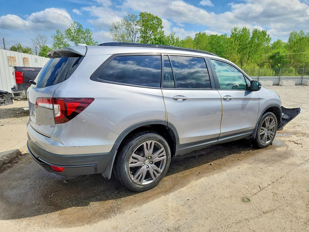 2022 Honda Pilot Sport - zdjęcie 3