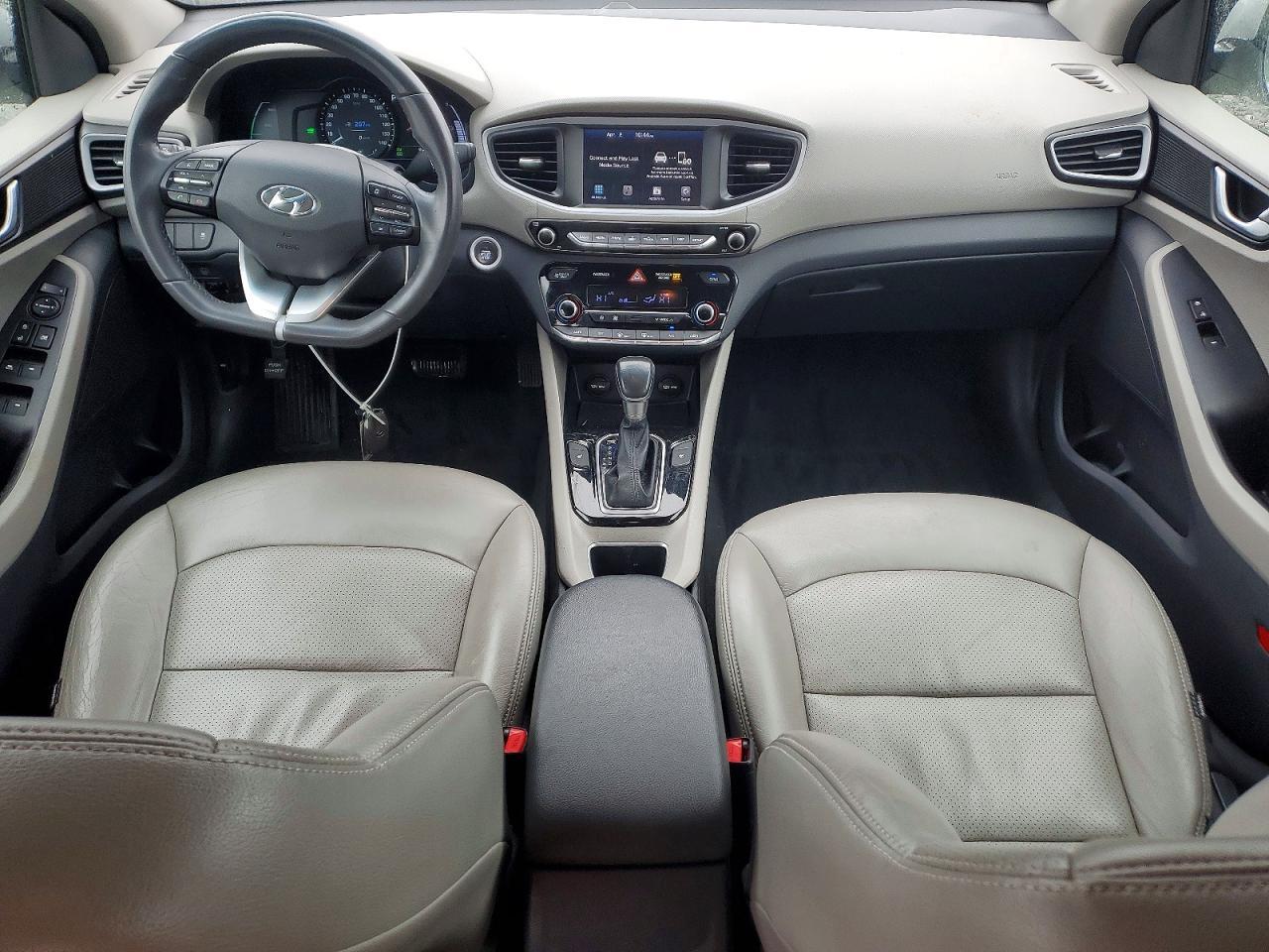 2017 Hyundai Ioniq Hybrid Sel - zdjęcie 8