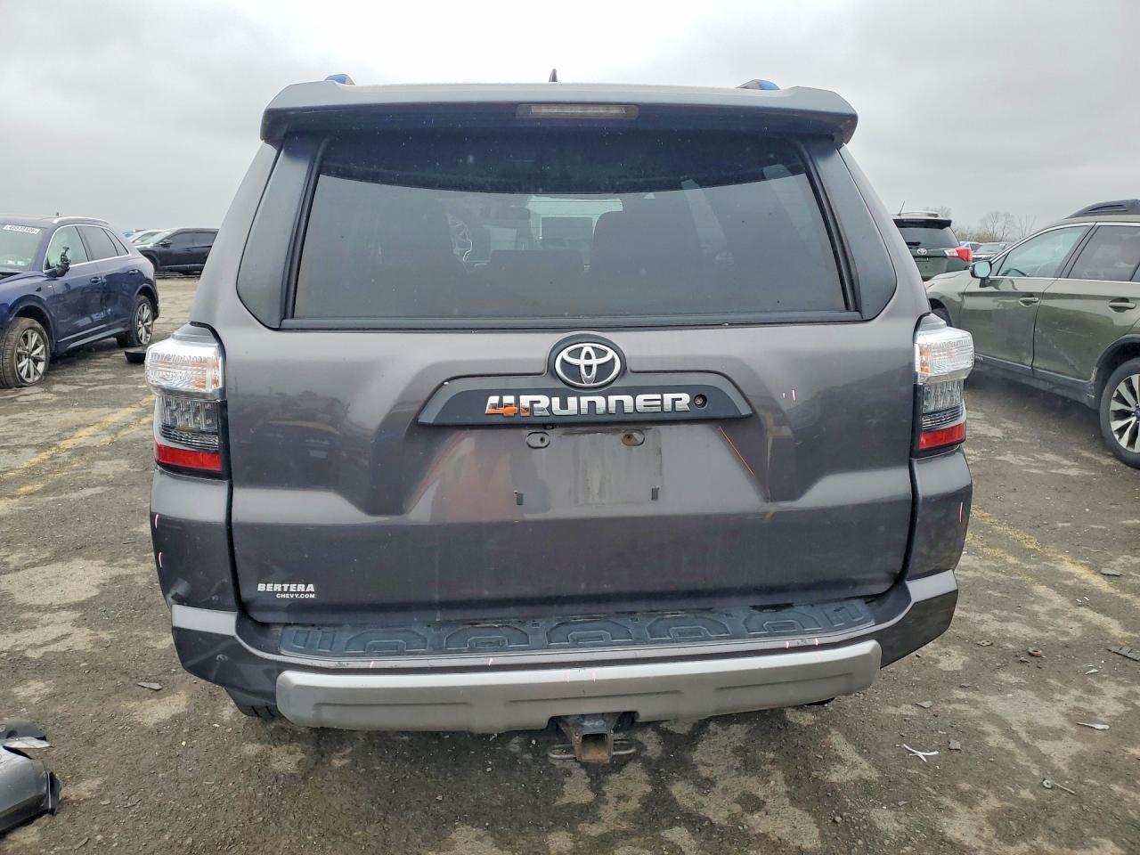2014 Toyota 4Runner Trail - zdjęcie 6