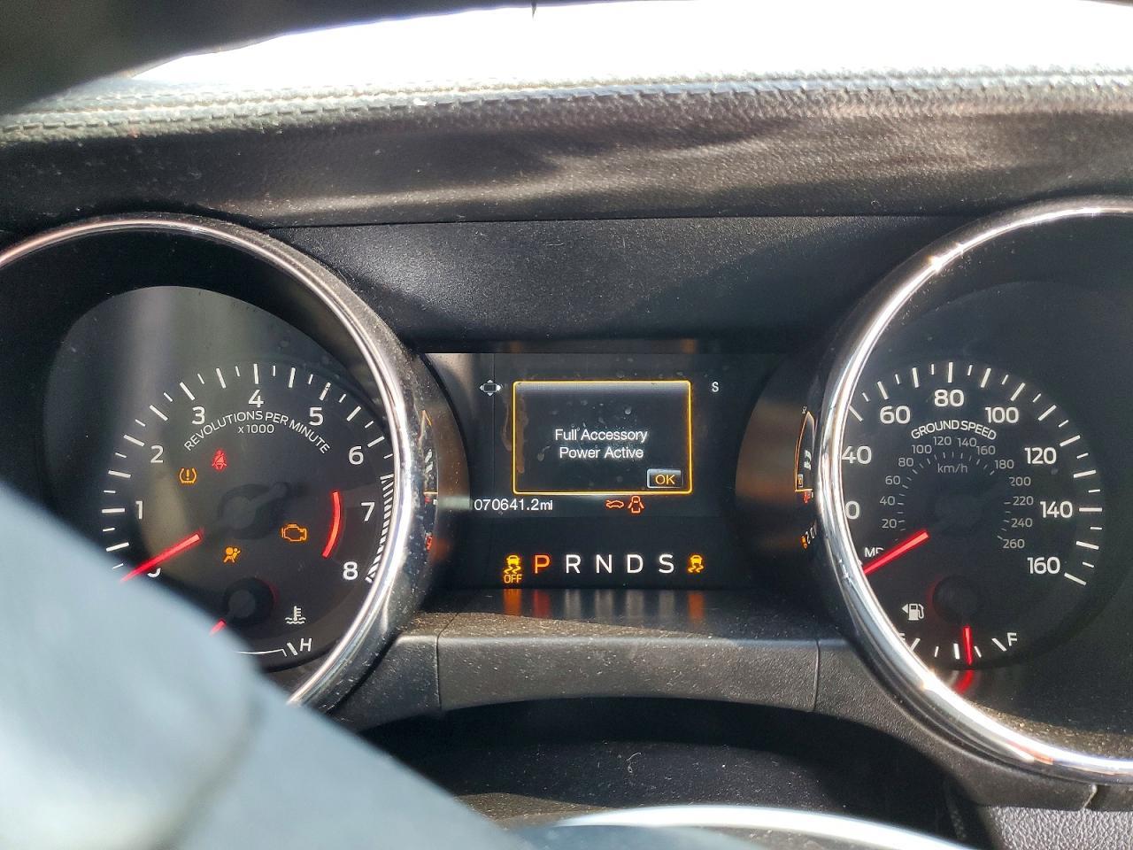 2016 Ford Mustang - zdjęcie 9