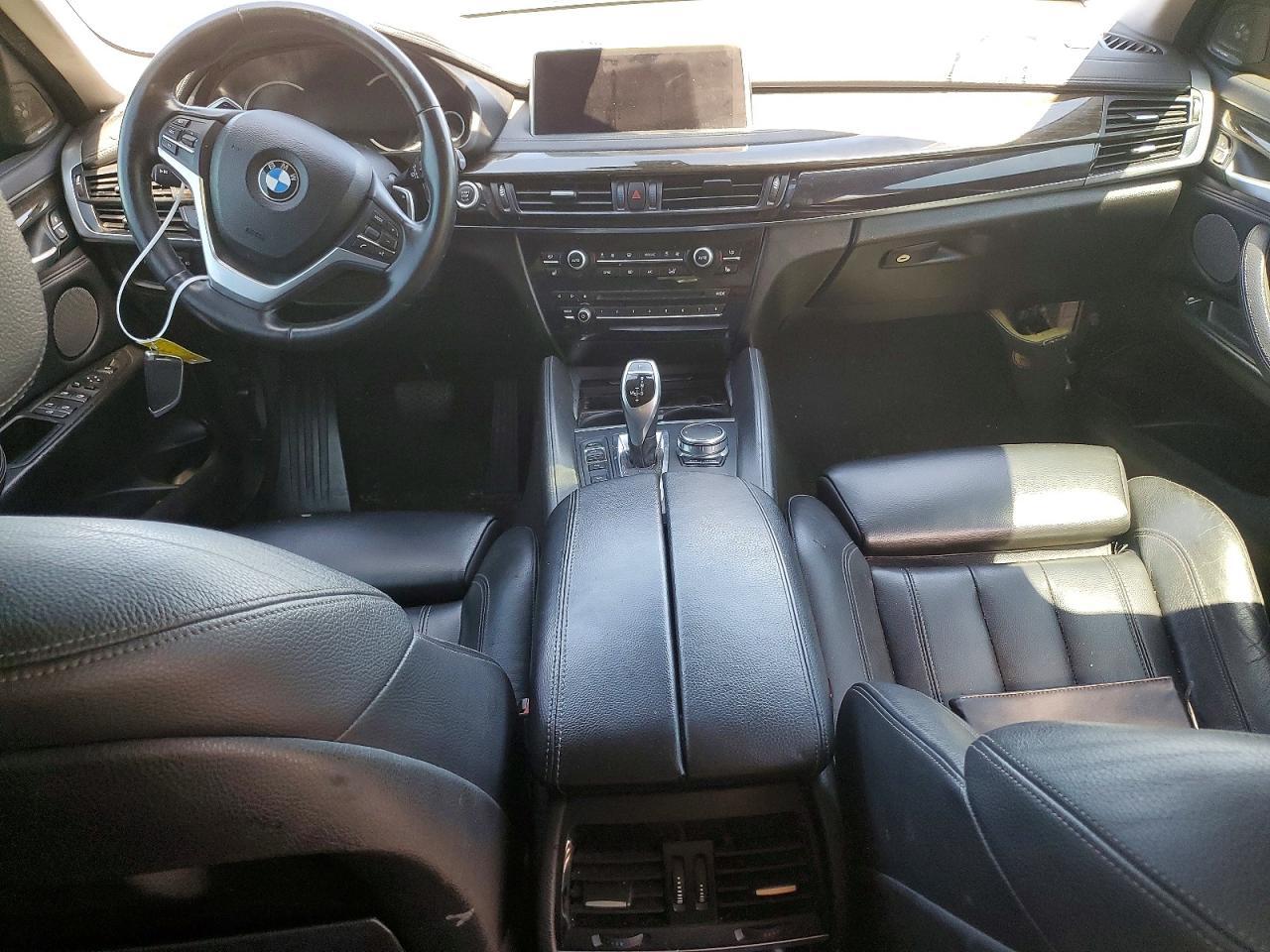 2017 BMW X6 xDrive35I - zdjęcie 8