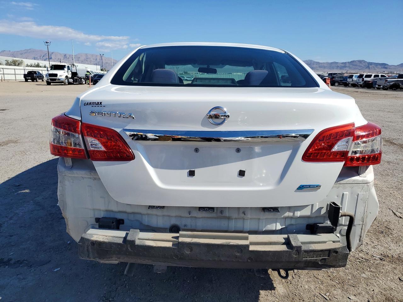 2013 Nissan Sentra S - zdjęcie 6