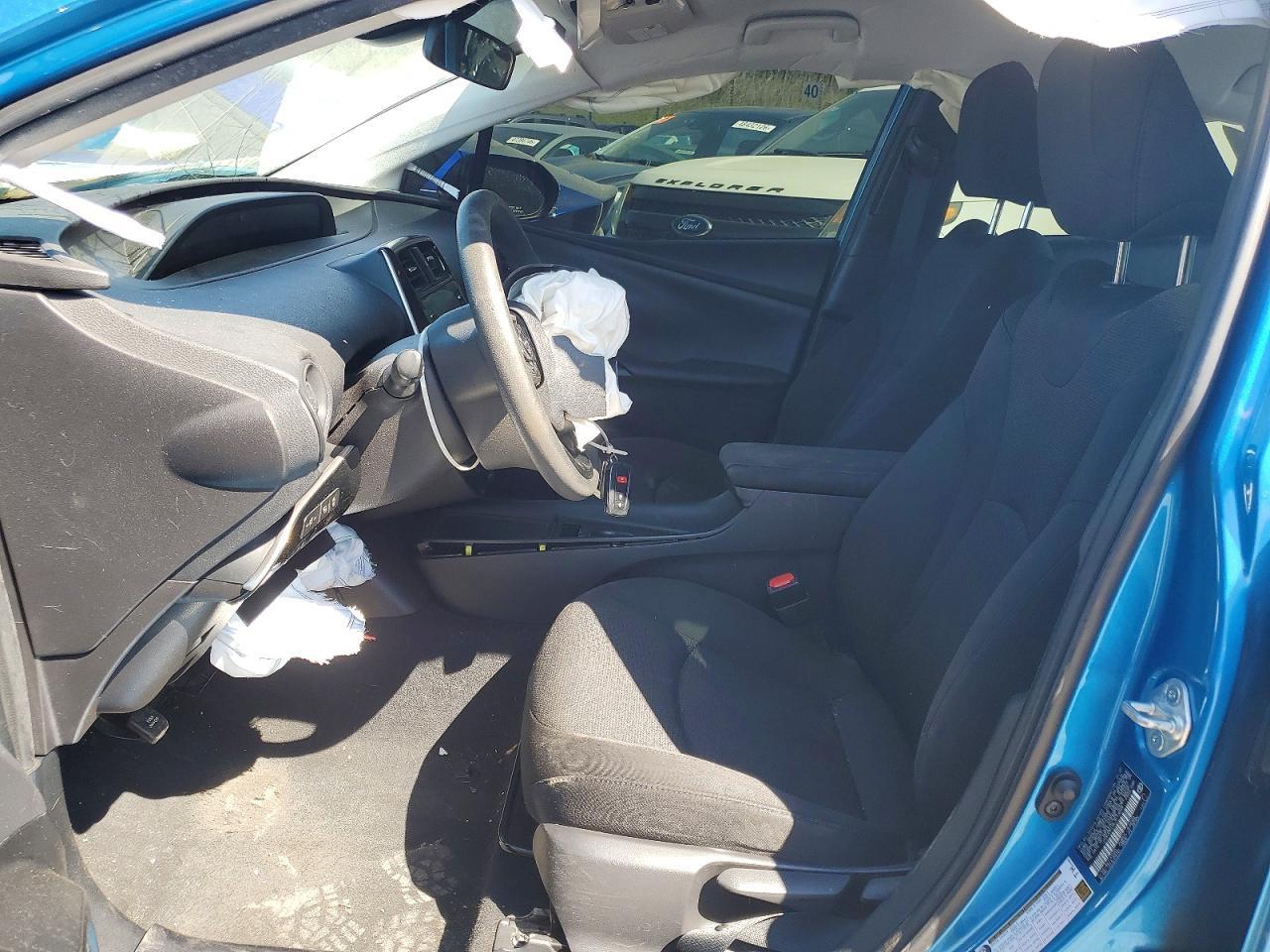 2020 Toyota Prius Le - zdjęcie 7