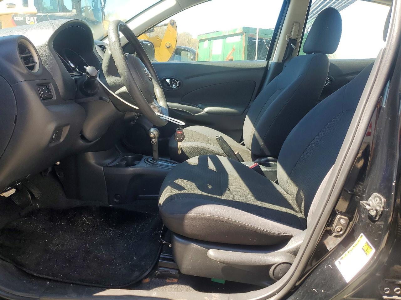 2013 Nissan Versa 1.6 S - zdjęcie 7