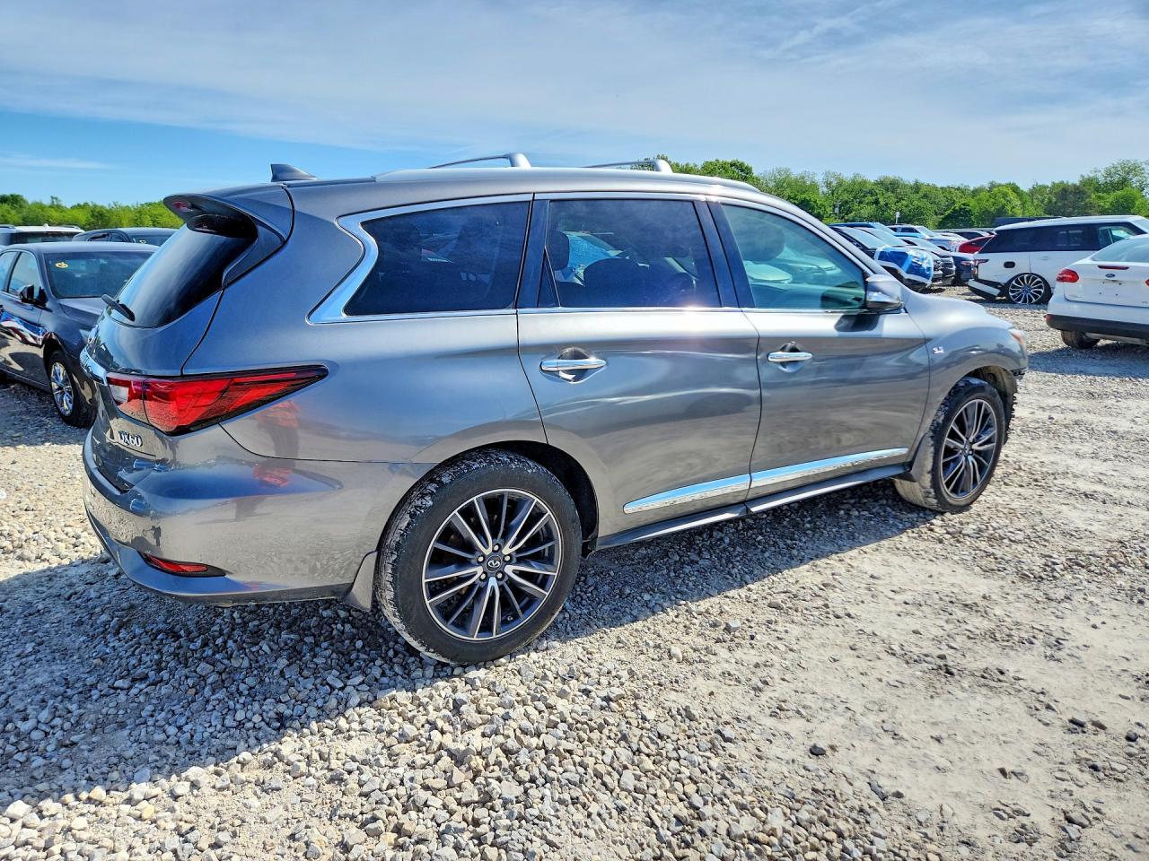 2017 Infiniti Qx60 Base - zdjęcie 3