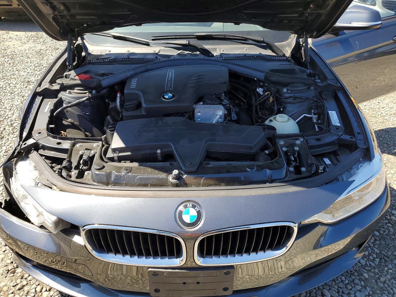 2013 BMW 328 Xi - zdjęcie 11