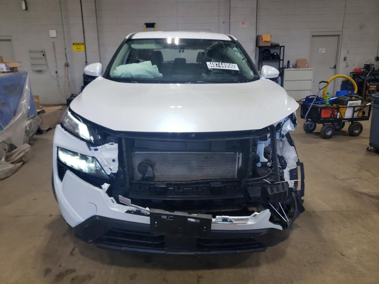 2024 Nissan Rogue Sv - zdjęcie 5