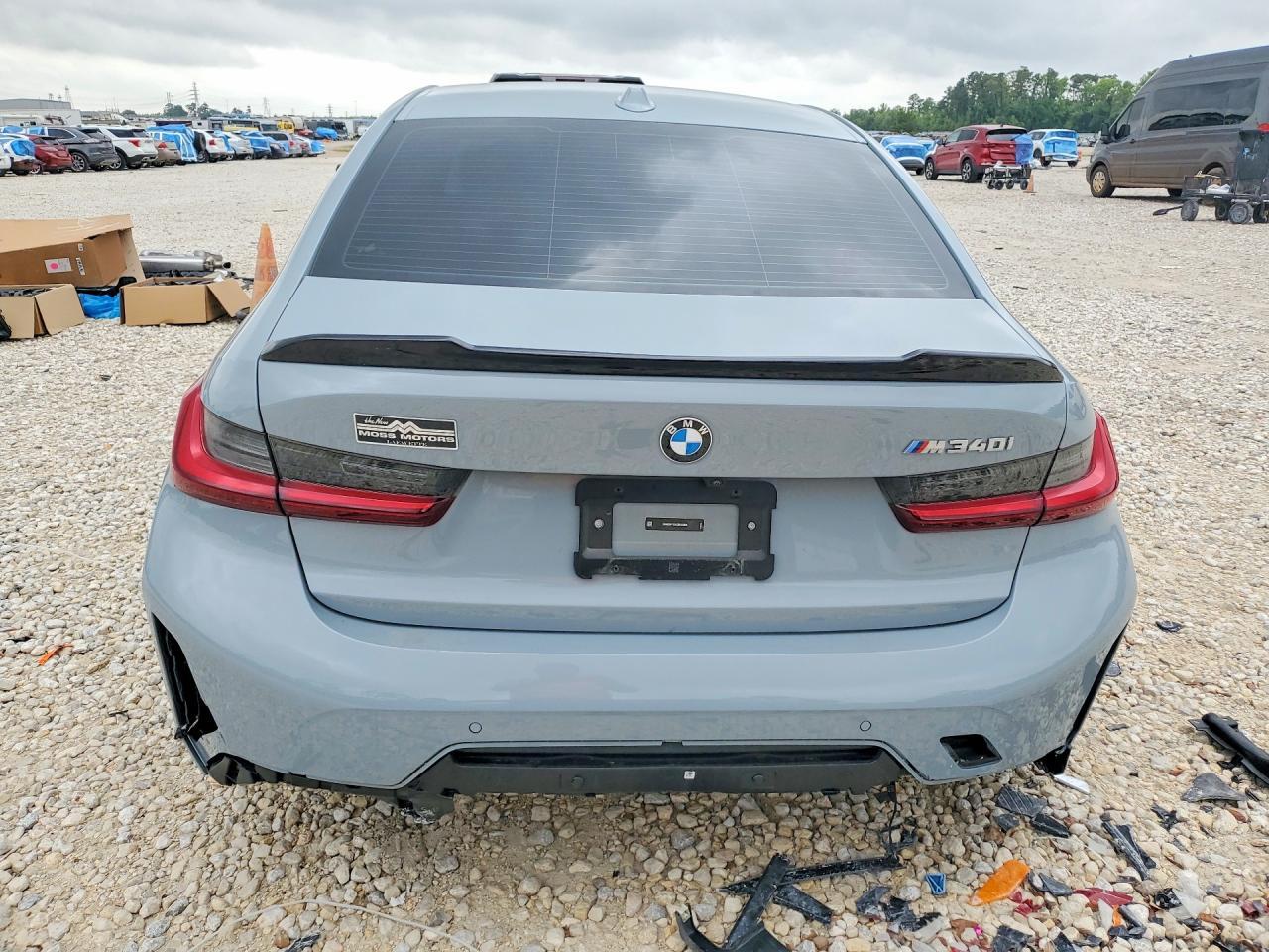 2025 BMW M340I - zdjęcie 6