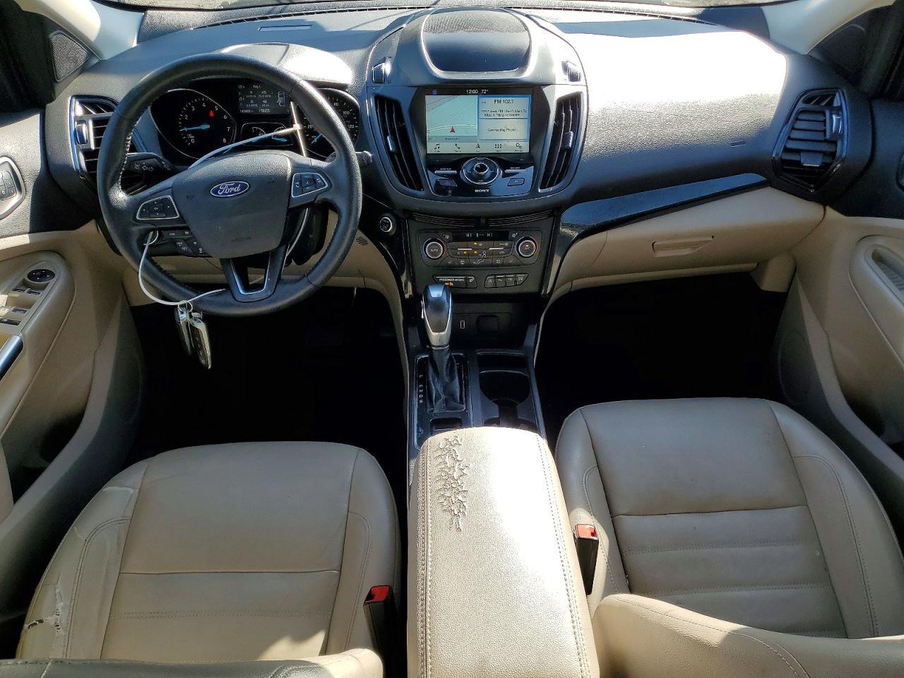 2019 Ford Escape Titanium - zdjęcie 8