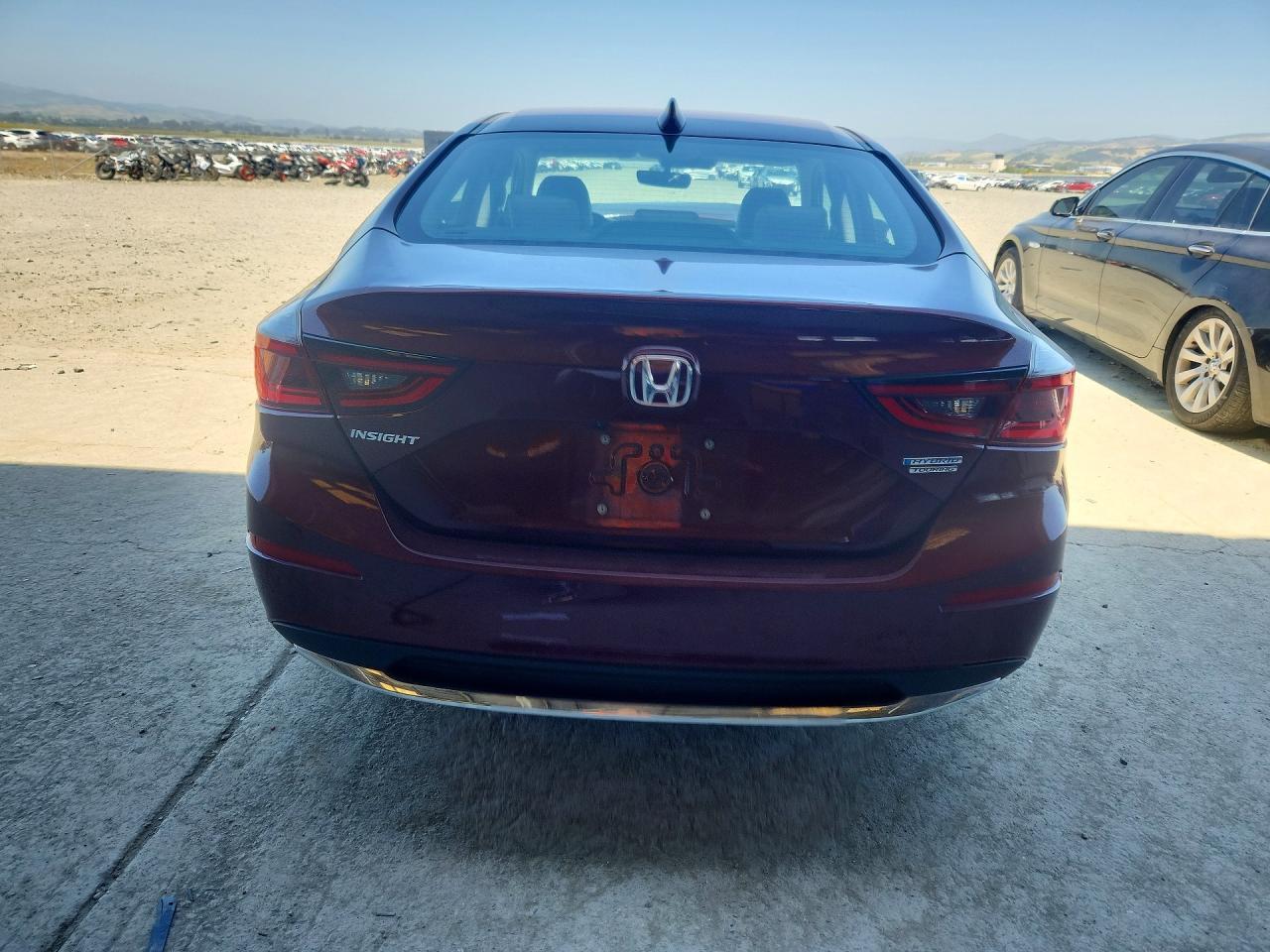 2019 Honda Insight Touring - zdjęcie 6