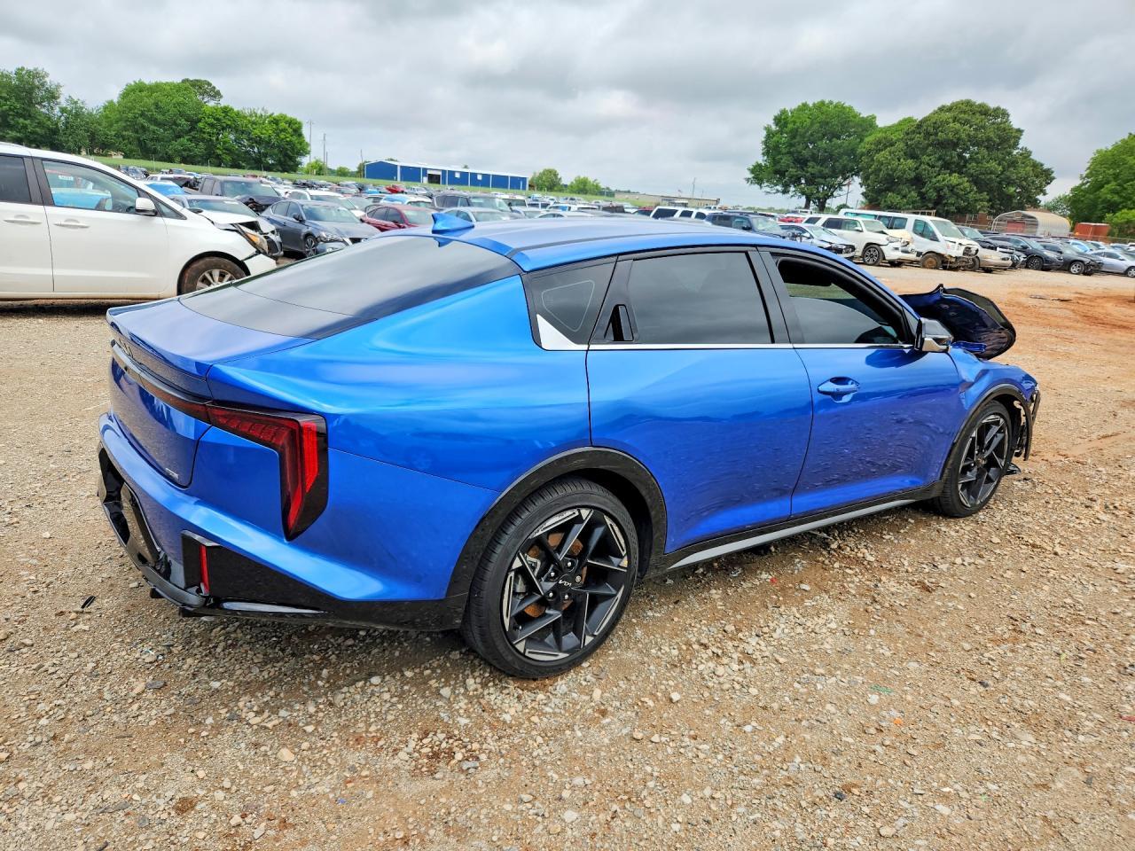 2025 Kia K4 Gt Line - zdjęcie 3