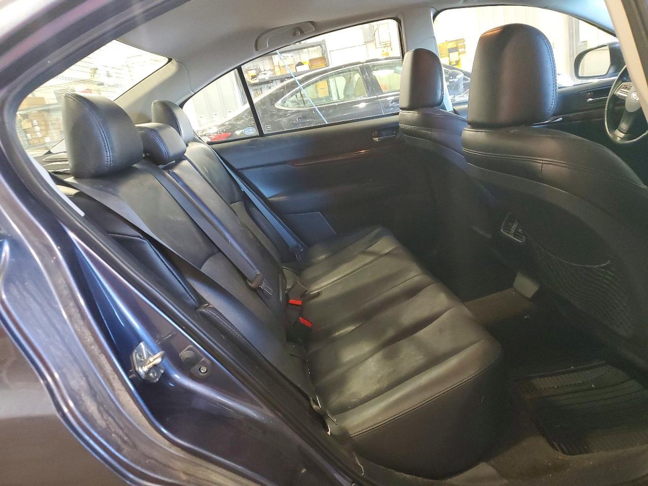 2013 Subaru Legacy 2.5I Limited - zdjęcie 10