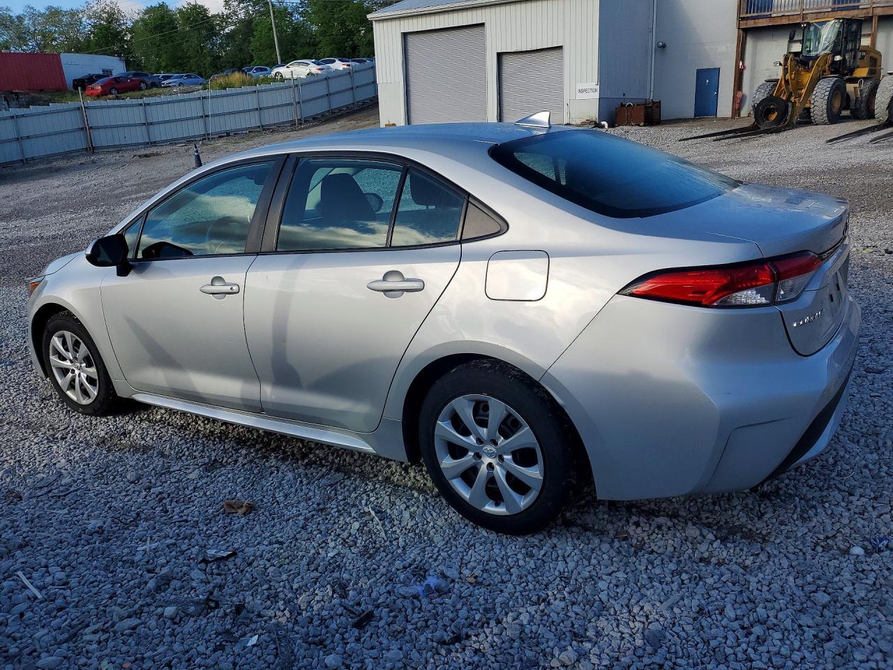 2021 Toyota Corolla Le - zdjęcie 2