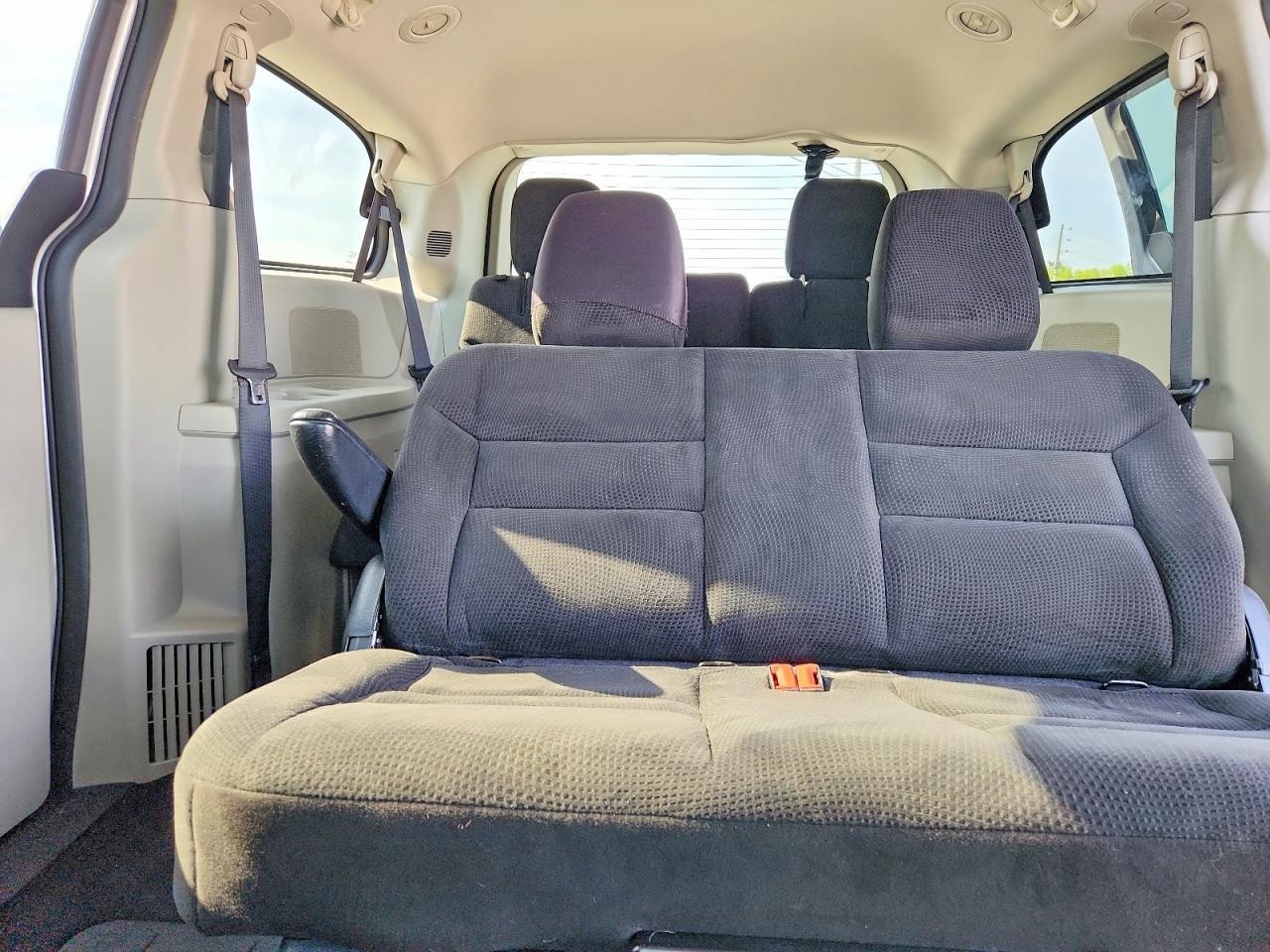 2017 Dodge Grand Caravan Se - zdjęcie 10