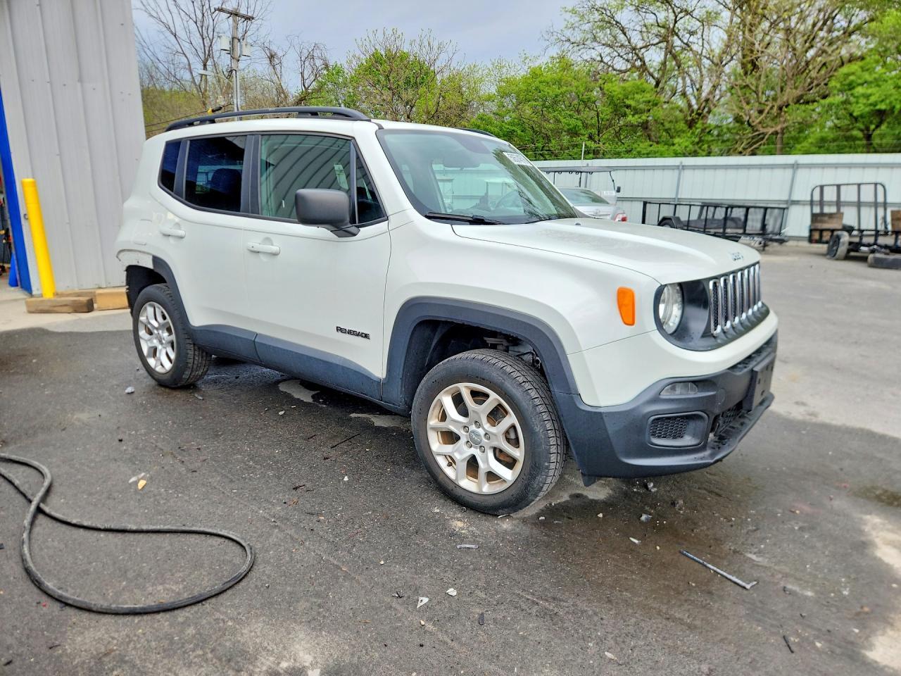 2018 Jeep Renegade Sport - zdjęcie 4
