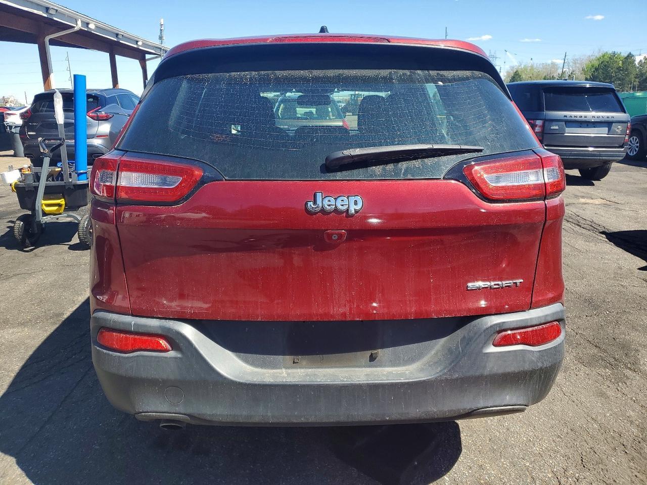 2015 Jeep Cherokee Sport - zdjęcie 6