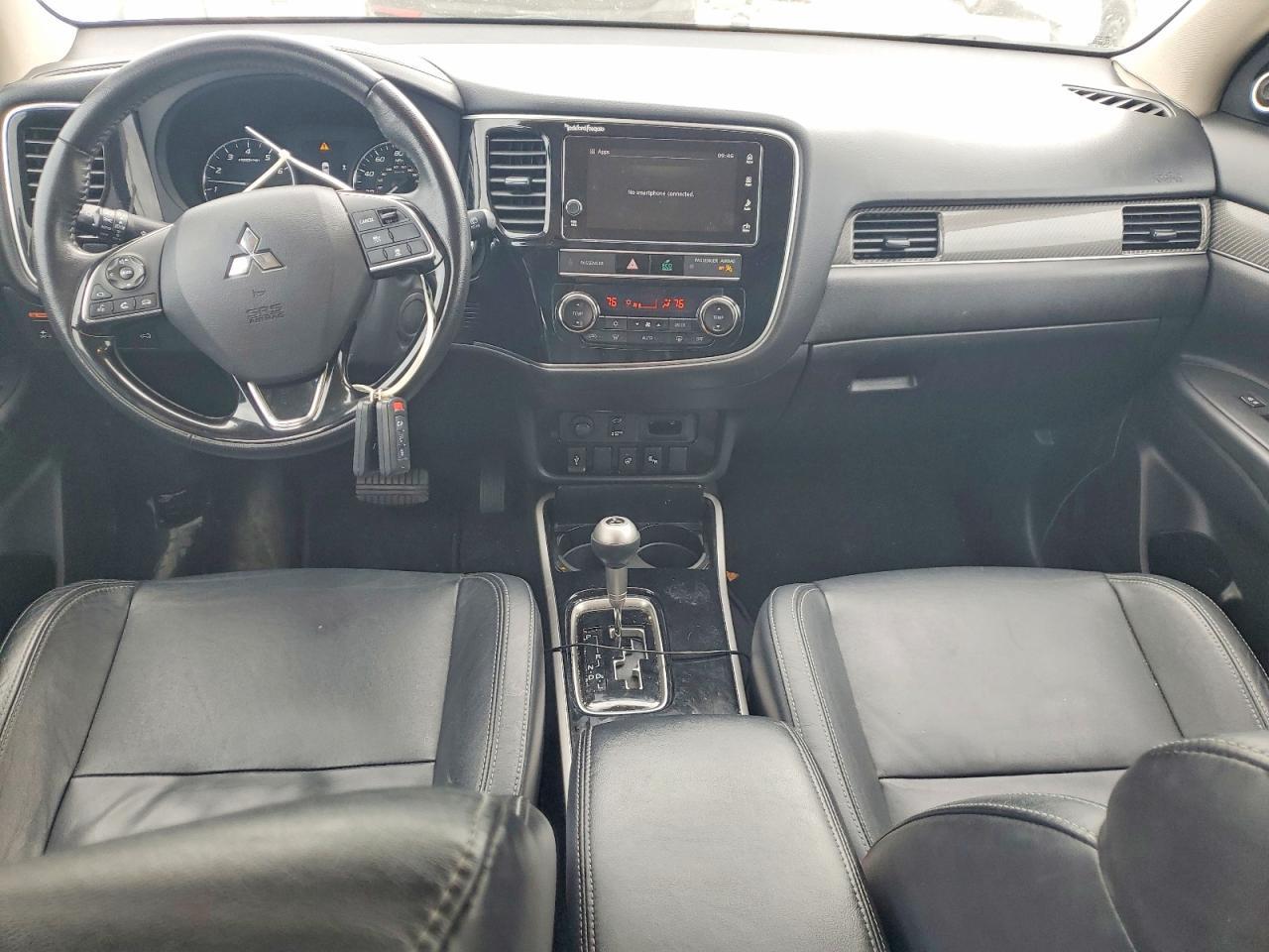 2019 Mitsubishi Outlander Se - zdjęcie 8