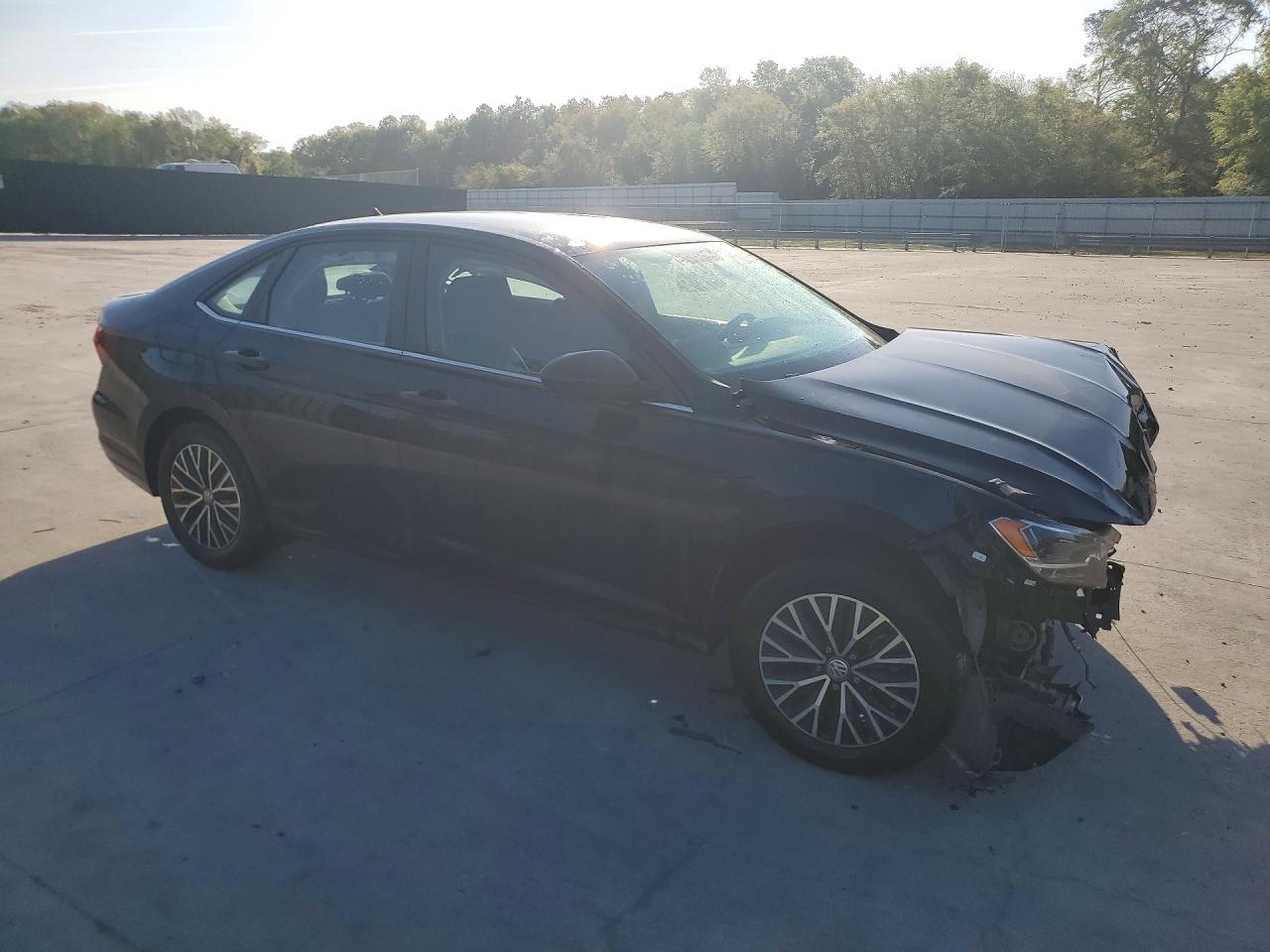 2021 Volkswagen Jetta S - zdjęcie 4