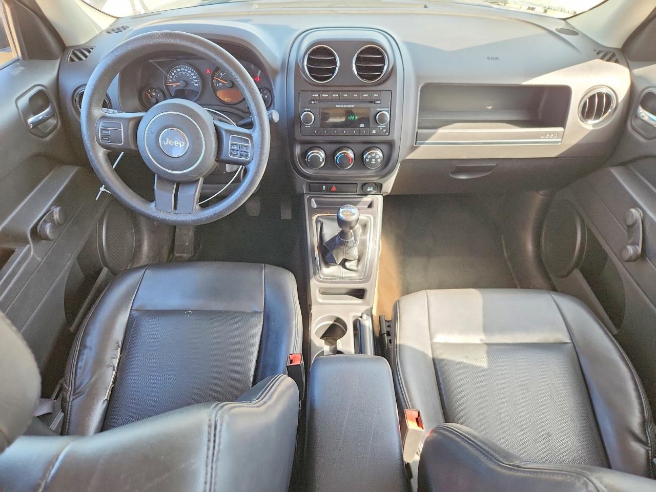 2014 Jeep Patriot - zdjęcie 8
