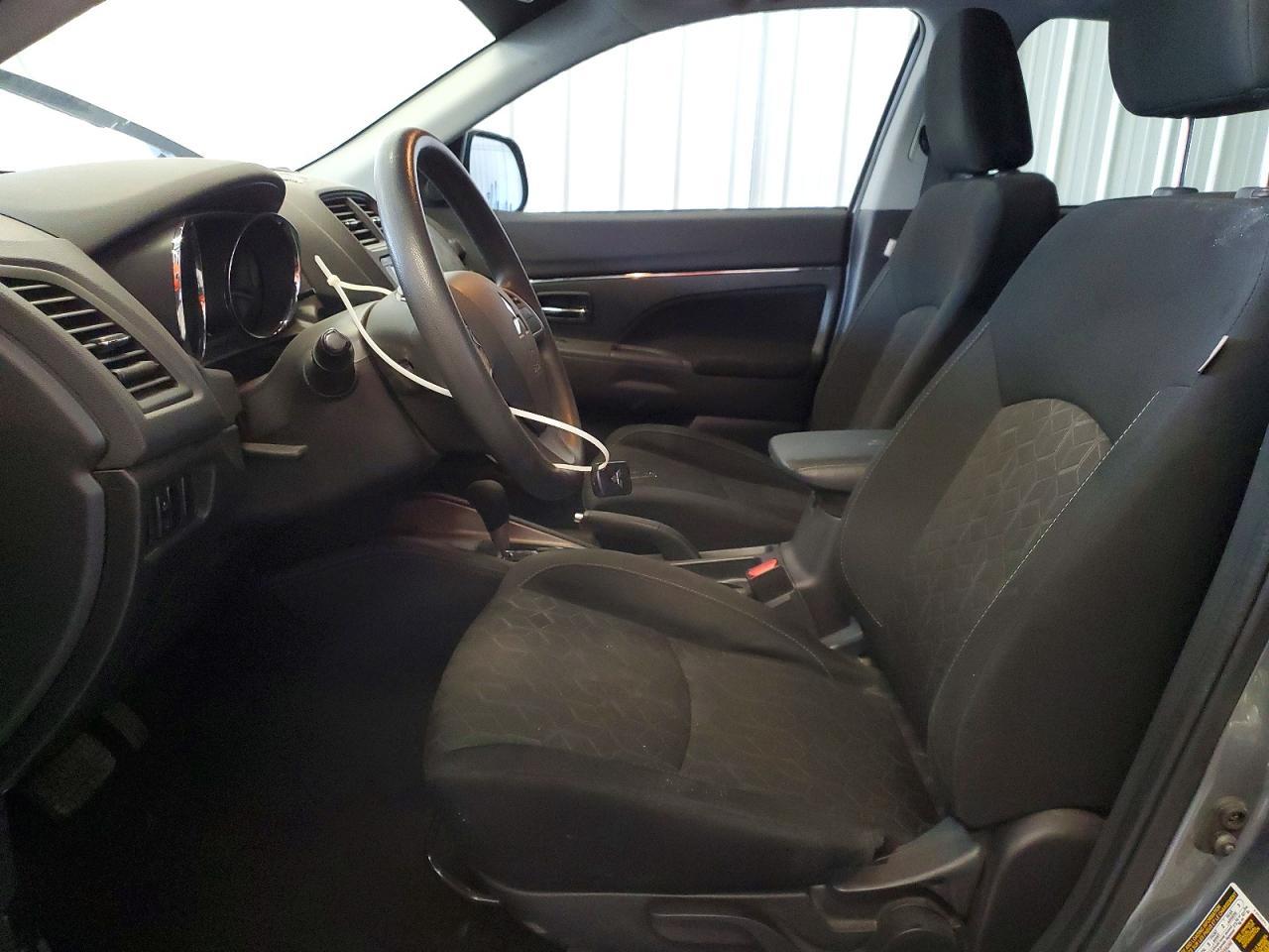 2024 Mitsubishi Outlander Sport S - zdjęcie 7