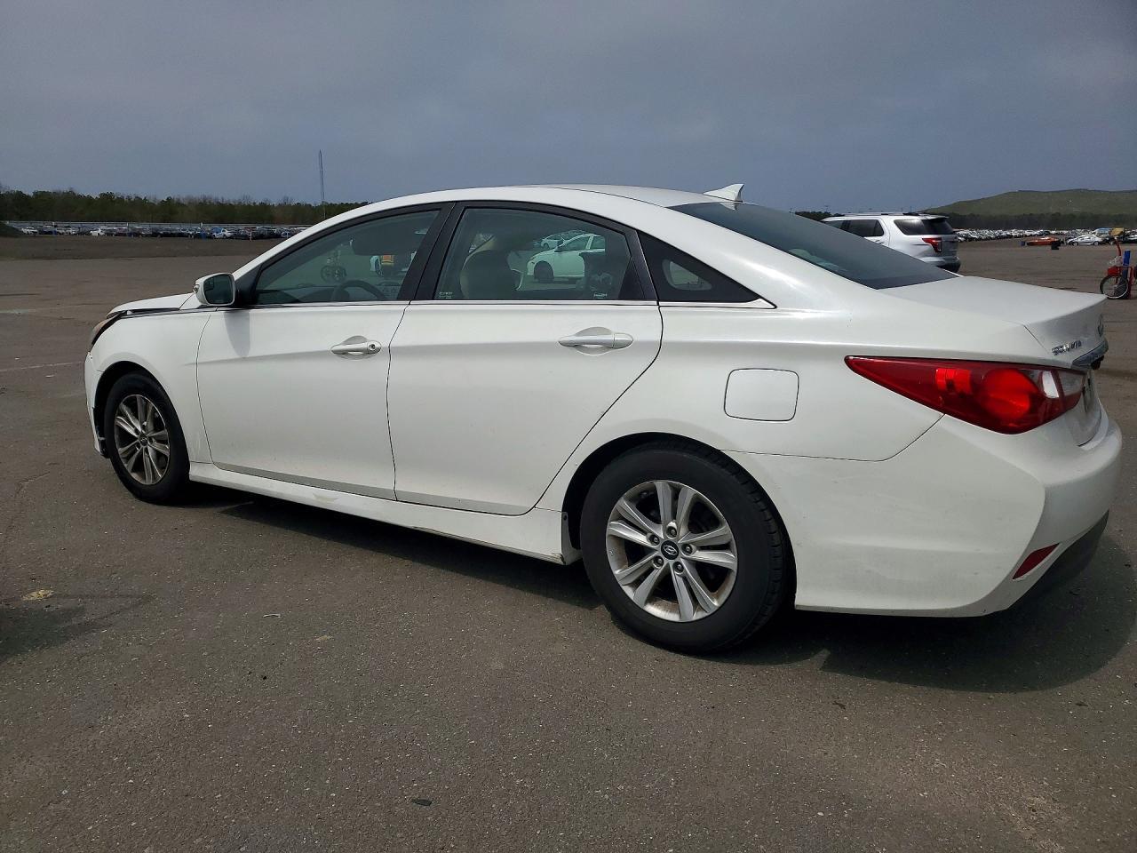 2014 Hyundai Sonata Gls - zdjęcie 2